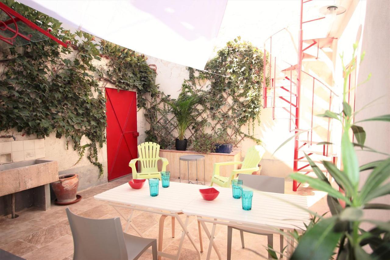 Gite Avignon Bougainvillier Exterior foto